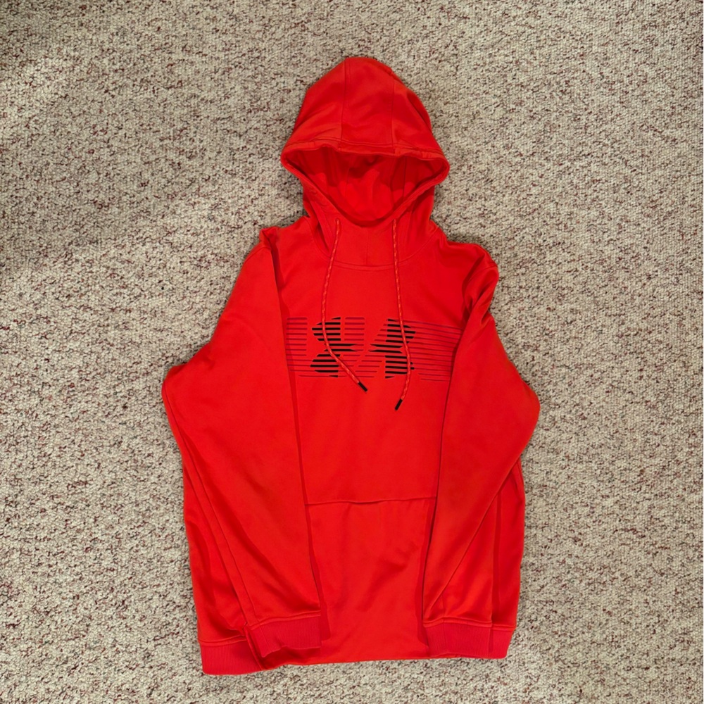 Under Armour Men’s Red Hoodie Size L.